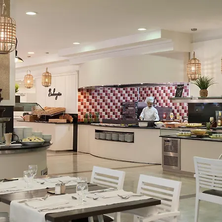 Hotel H10 Princess 4*