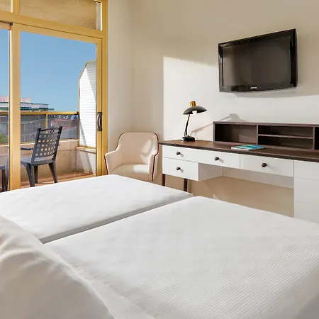 Hotel H10 Princess 4*