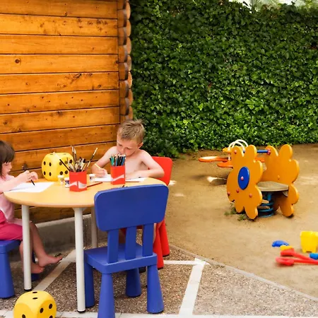 Hotel H10 Princess 4*